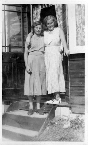 Joyce Florence Healy with Rosie at Canvey Island